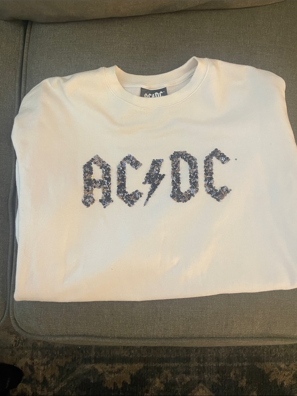 AC/DC White Sweatshirt with Sequin Logo Size XXS/PP oversized comfy!